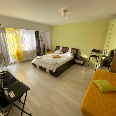 New Green Apartment Studio 1 Bucharest Luaran gambar